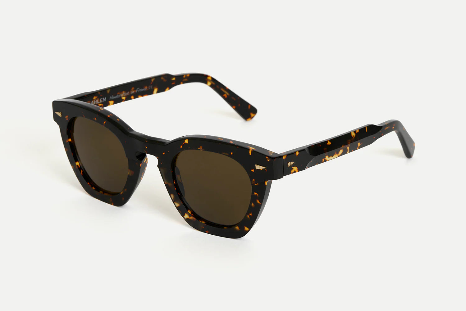 AHLEM MONTORGUEL NAPSZEMÜVEG