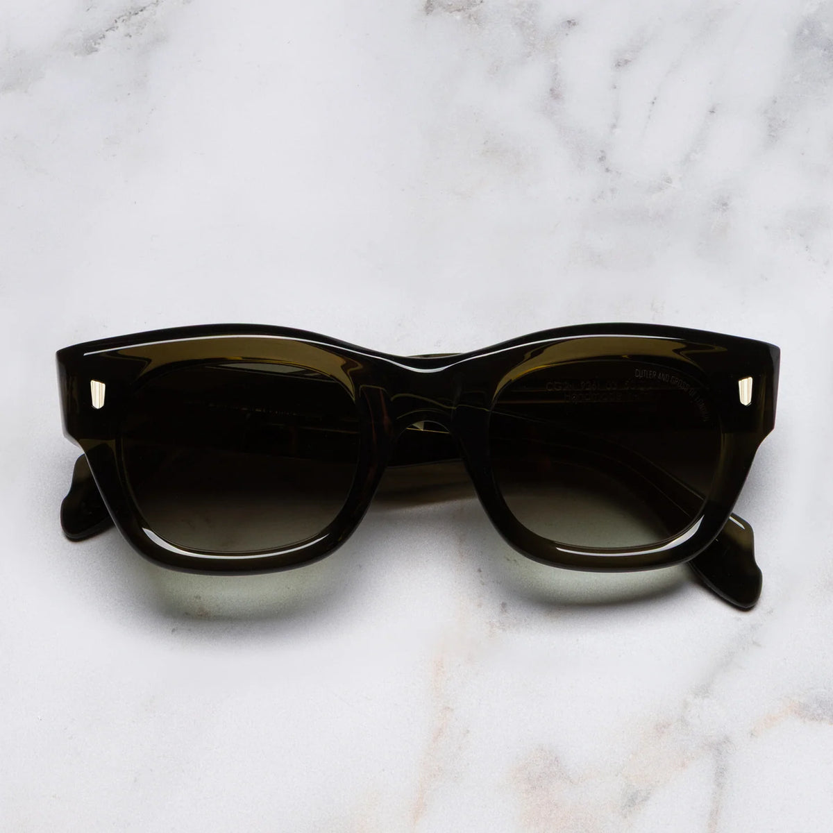 CUTLER AND GROSS 9261 olive NAPSZEMÜVEG