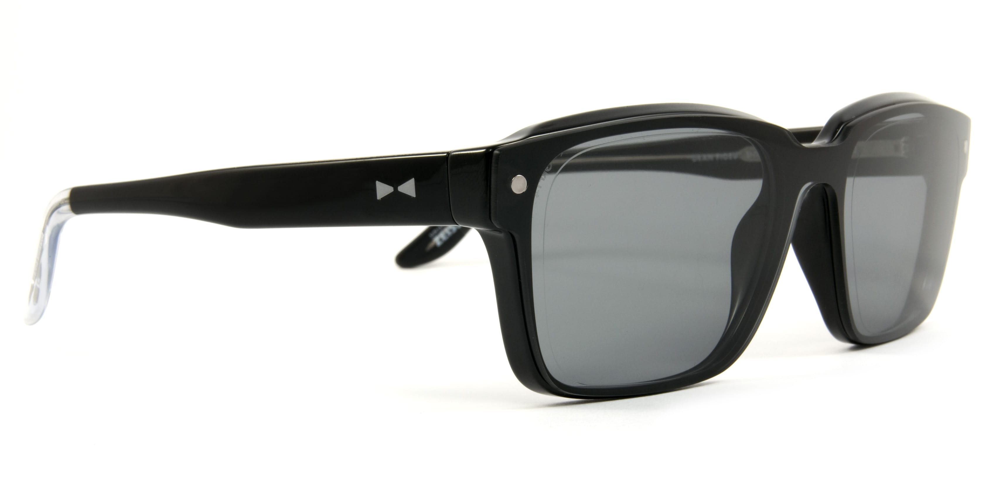 SNOB MILANO FIOEU SZEMÜVEGKERET+ ZEISS NAPVÉDŐ ELŐTÉT