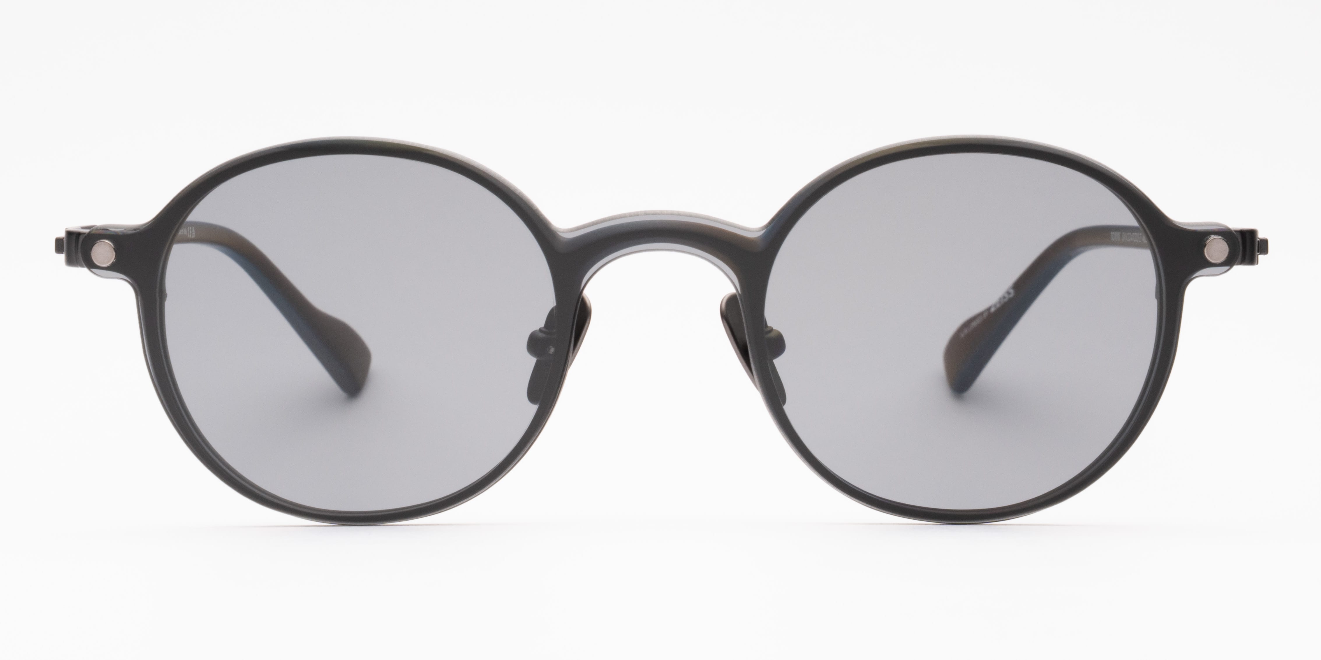 SNOB MILANO TOMMI TITANIUM SZEMÜVEGKERET+ ZEISS NAPVÉDŐ ELŐTÉT