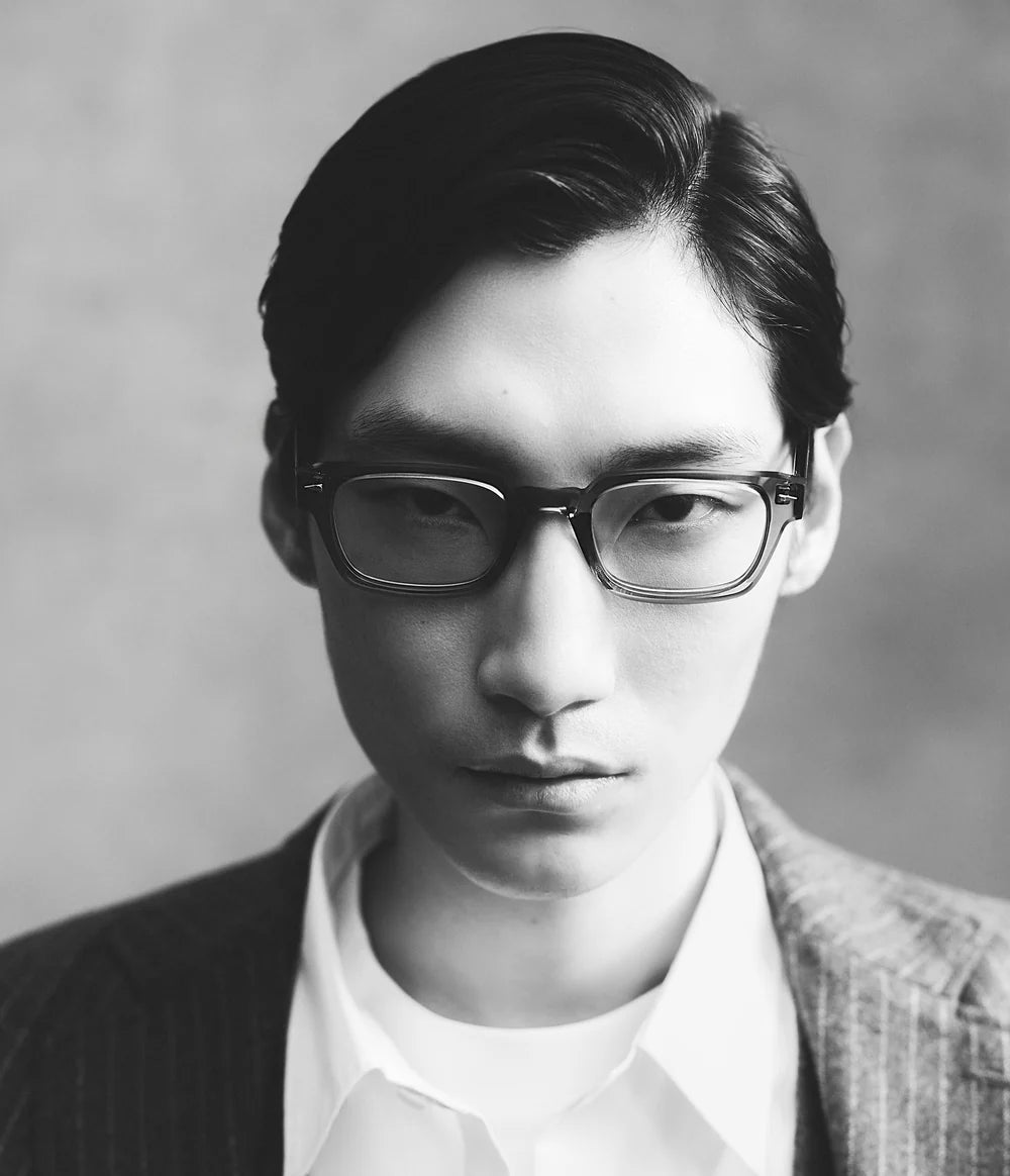 AHLEM ALEXANDRE III SZEMÜVEGKERET