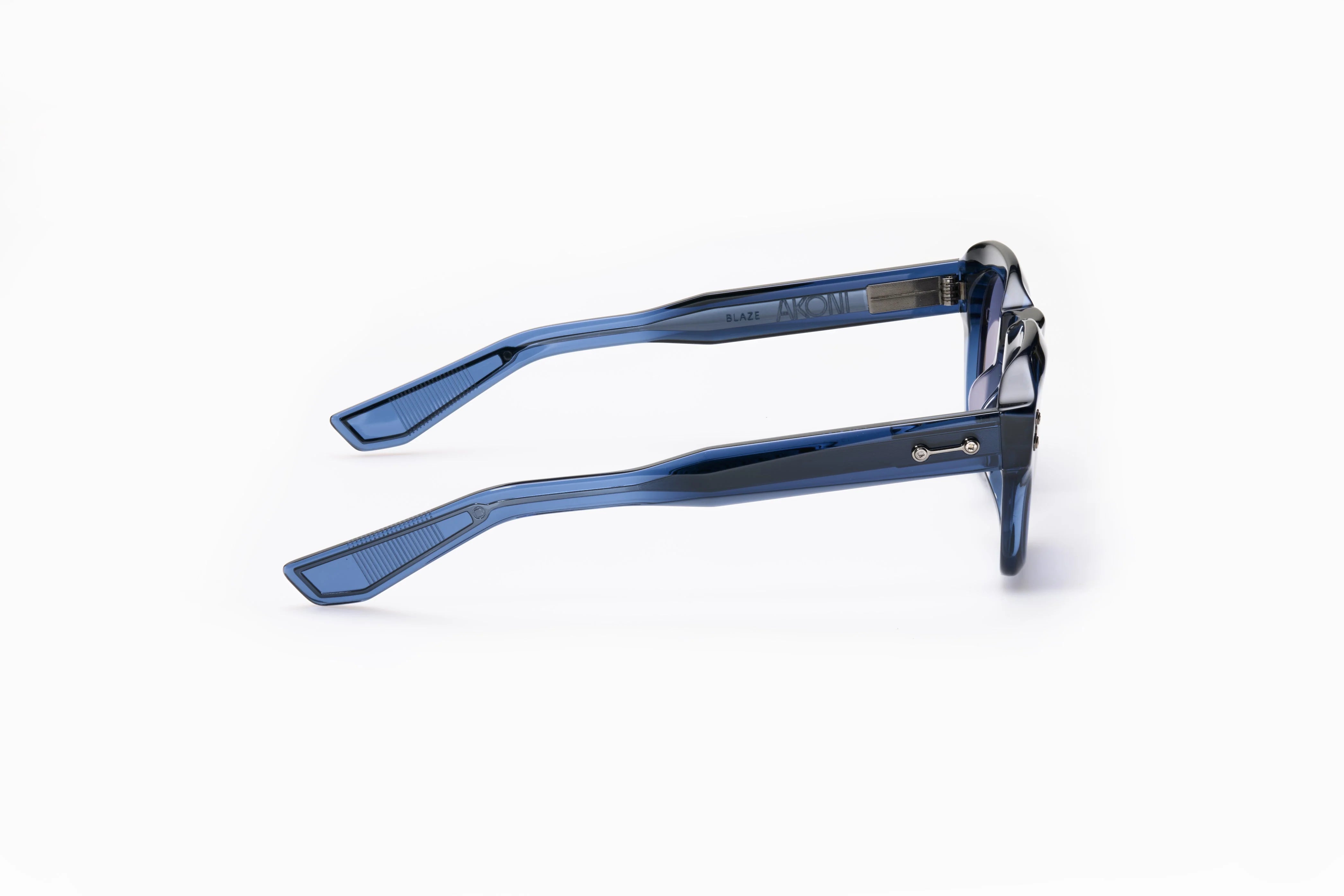 AKONI BLAZE NAPSZEMÜVEG