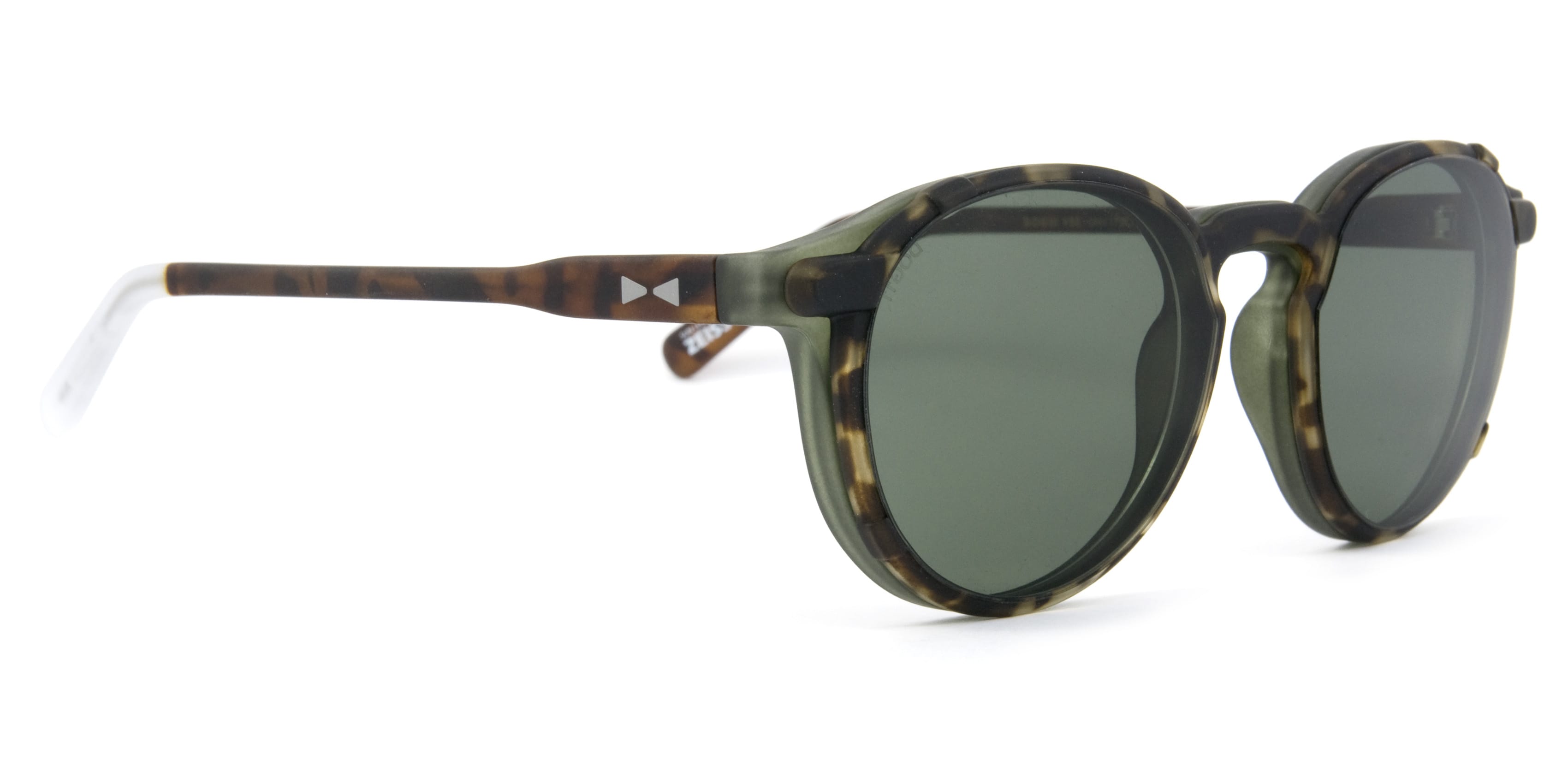 SNOB MILANO DOGUI VEE SZEMÜVEGKERET + ZEISS NAPVÉDŐ ELŐTÉT